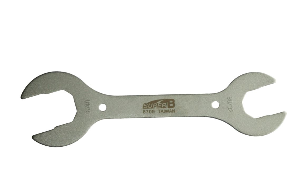 Super B raktas 8709