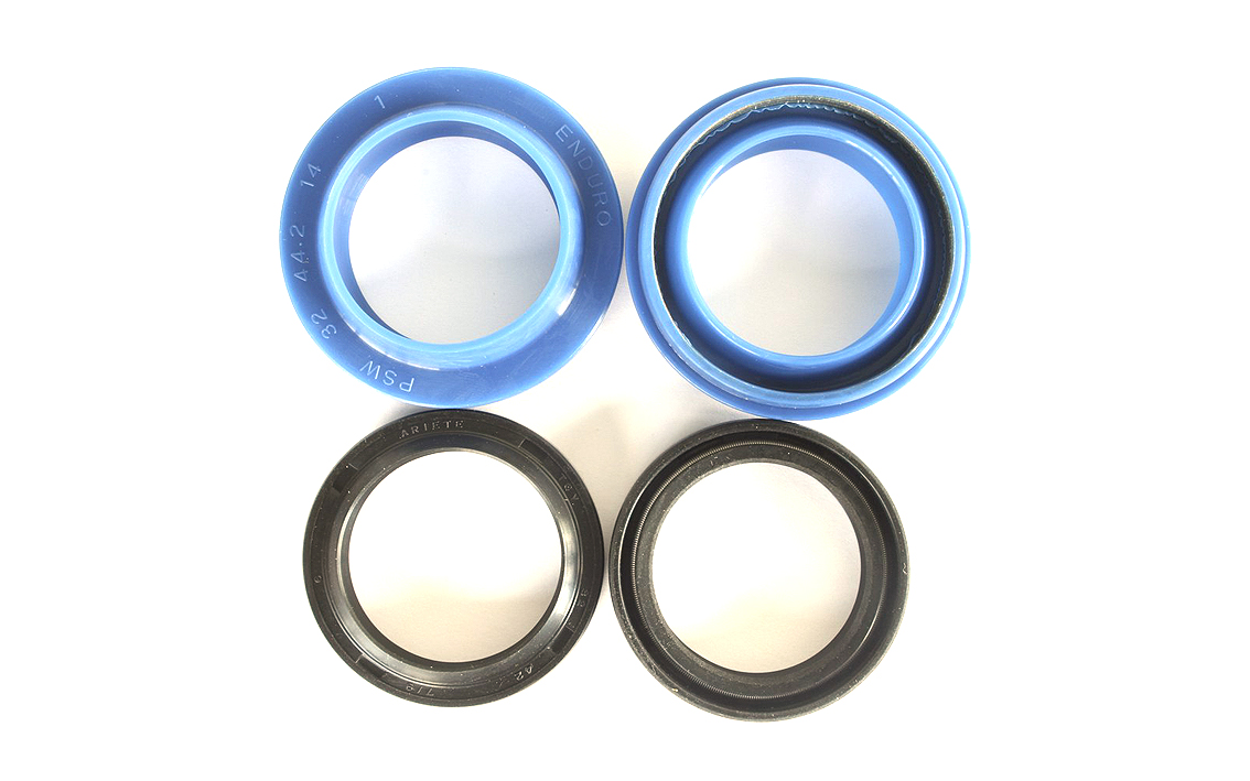 Šakės remonto komplektas Enduro Bearings Marzocchi FK-6607