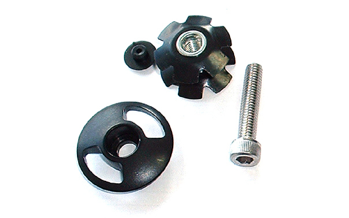 Vairo kolonėlės kepurėlė ir ežys su varžtu First 28.6 mm