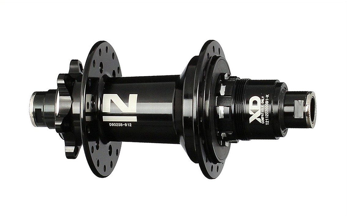 Stebulė galinė Novatec D902SB-B12-A4A-S11