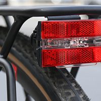 Žibintas galinis Cat Eye Reflex Rack