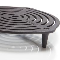 PETROMAX ketaus grotelės kepimui ant laužo, žarijų, 23cm
